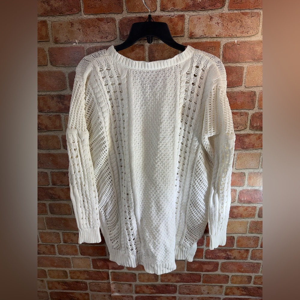 Express Spring/Summer Weight White Cable Knit Swe… - image 2
